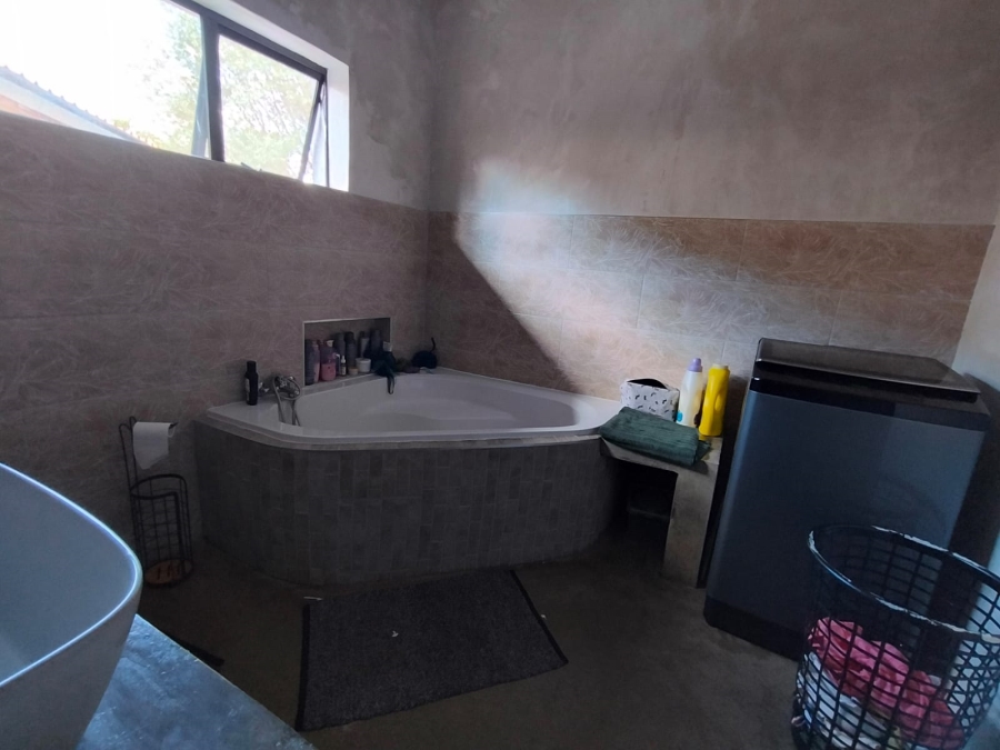 3 Bedroom Property for Sale in Geelhoutpark North West